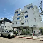 Almería Apt, Spacious Studio Near Old Town