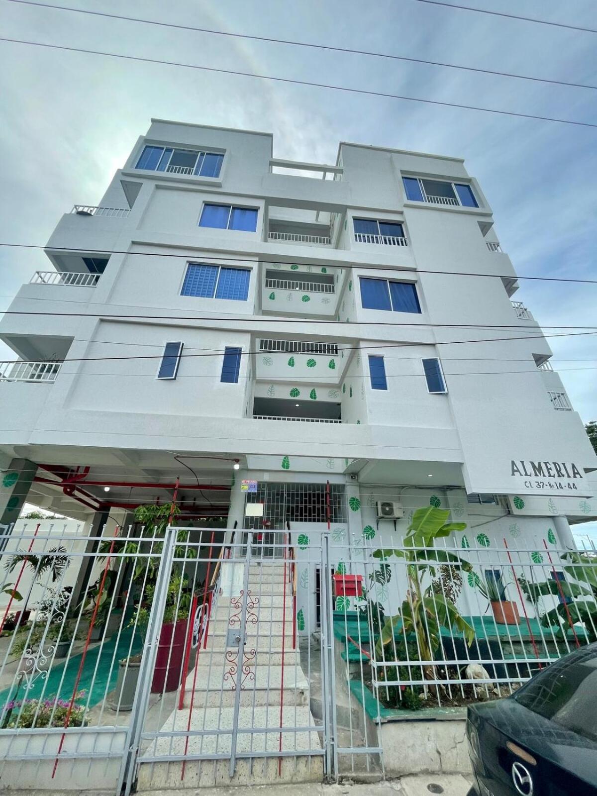 Apartamento Almería Apt, Spacious Near Old Town Cartagena